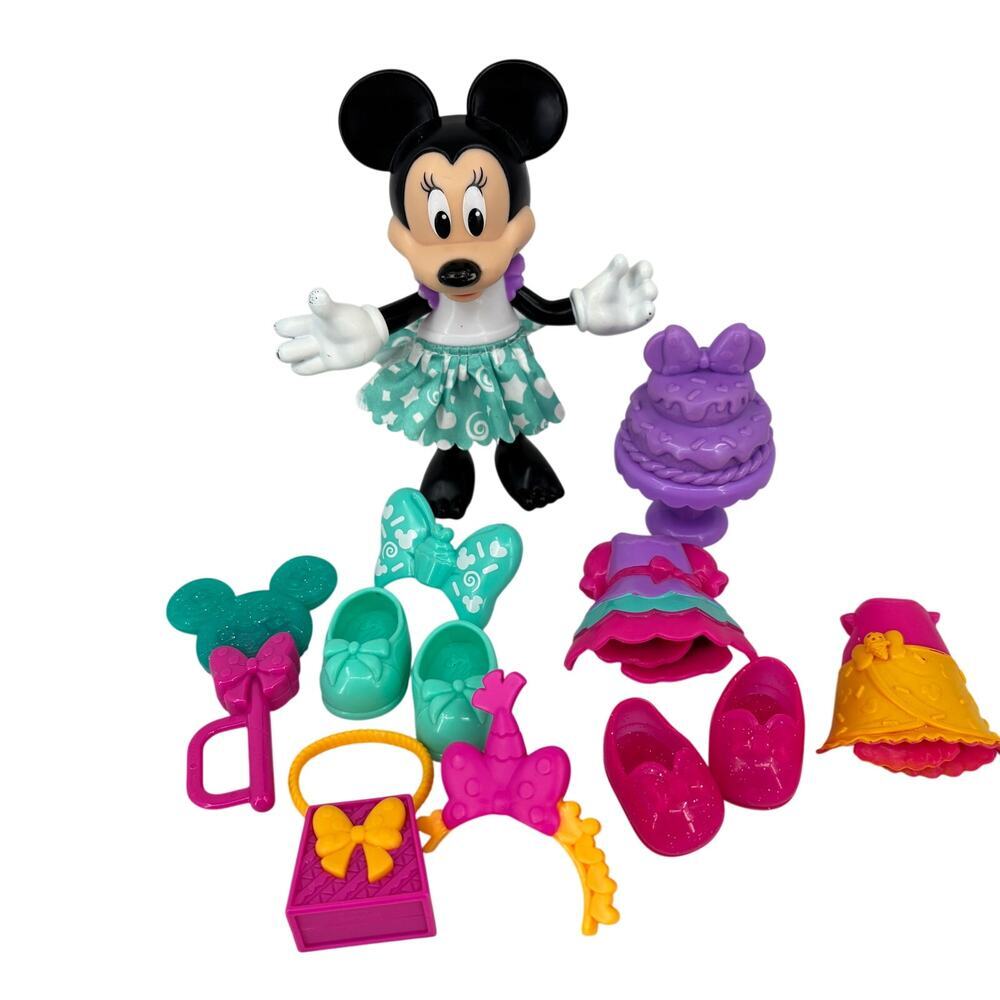 Disney Minnie Mouse Snap N Style Bow-Tique Doll Shoes Dresses Cake Accessory Lot